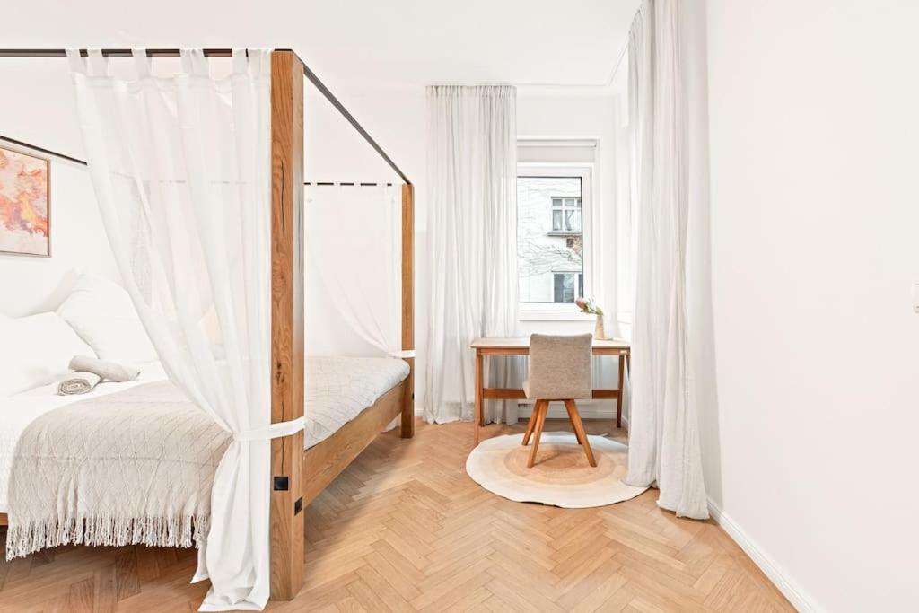 Cozy Apartment In Quiet Location, Fast Train Station 100M Away, Contactless Check-In Viyana Dış mekan fotoğraf