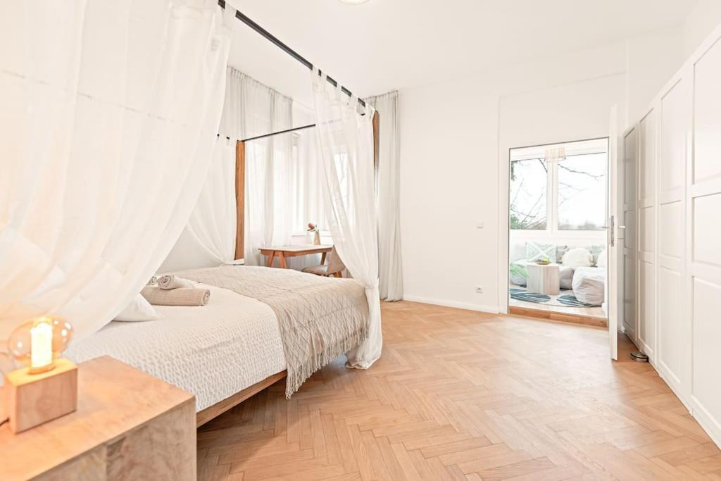 Cozy Apartment In Quiet Location, Fast Train Station 100M Away, Contactless Check-In Viyana Dış mekan fotoğraf