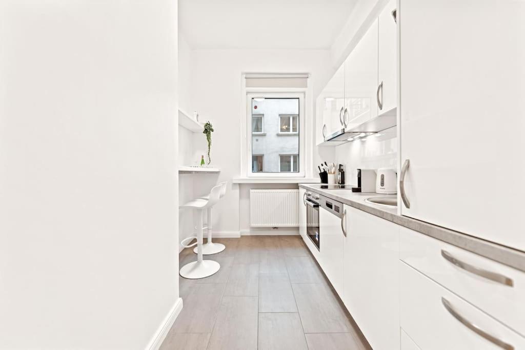 Cozy Apartment In Quiet Location, Fast Train Station 100M Away, Contactless Check-In Viyana Dış mekan fotoğraf